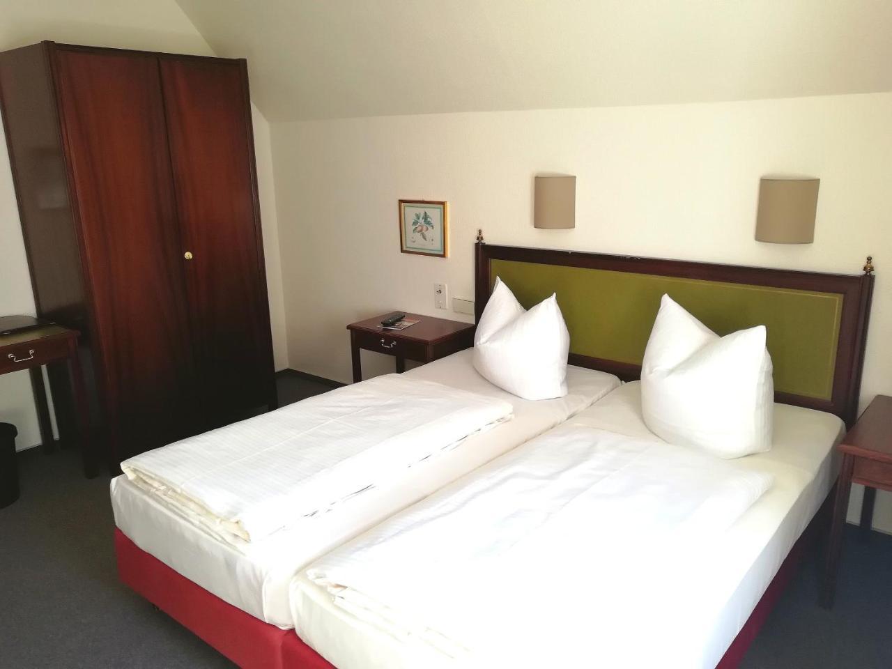 Hotel Krohwinkel Hittfeld Esterno foto